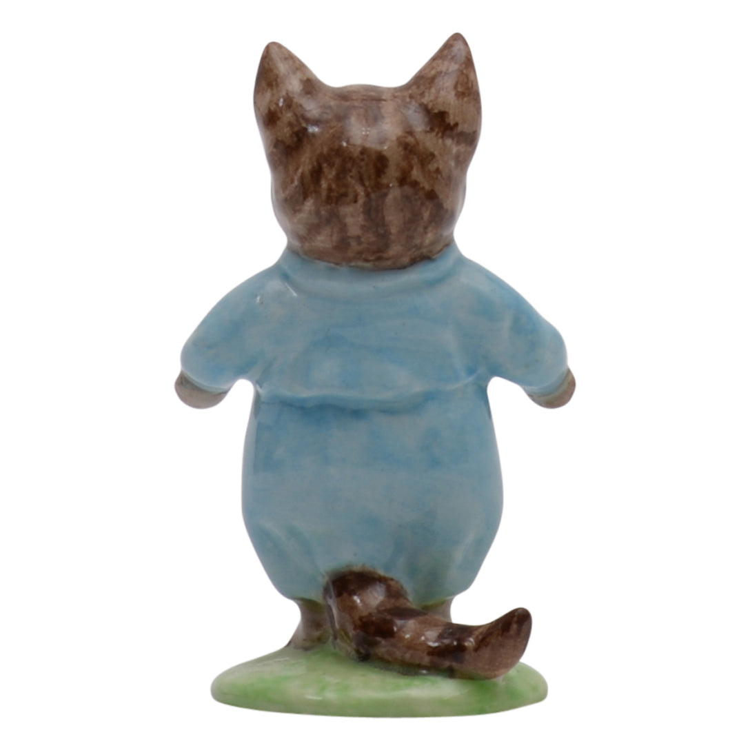 Tom Kitten cat sculpture
