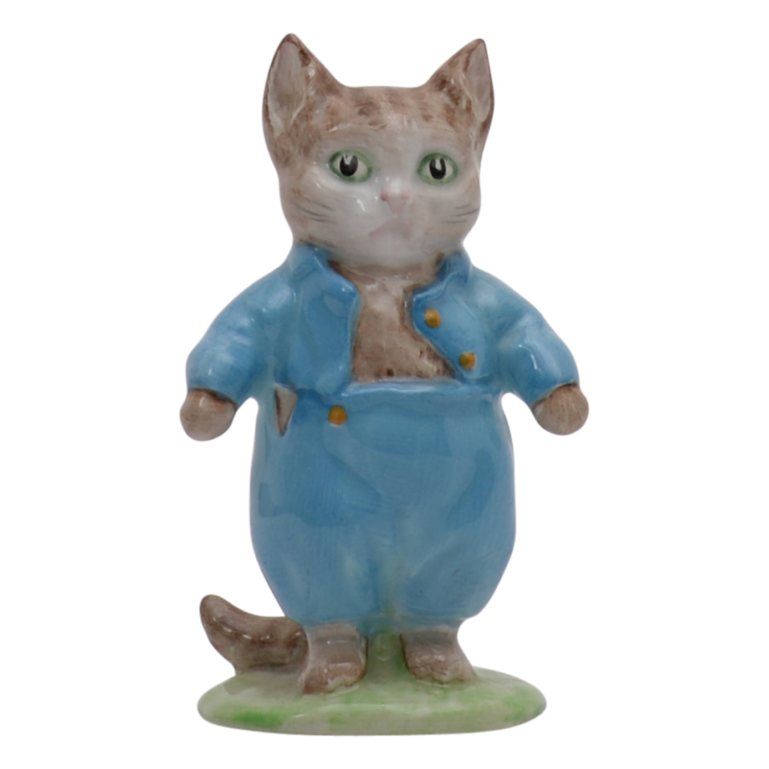 Tom Kitten cat sculpture