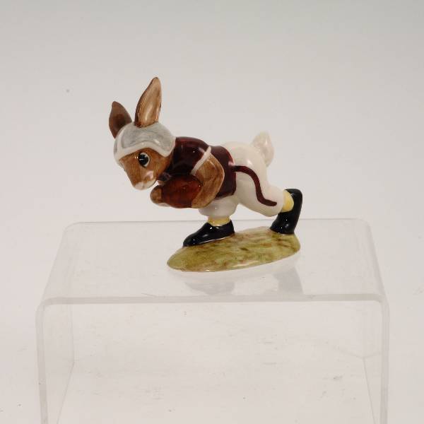 BUNNYKINS,GREY HELMUT,MAROON SHIRT