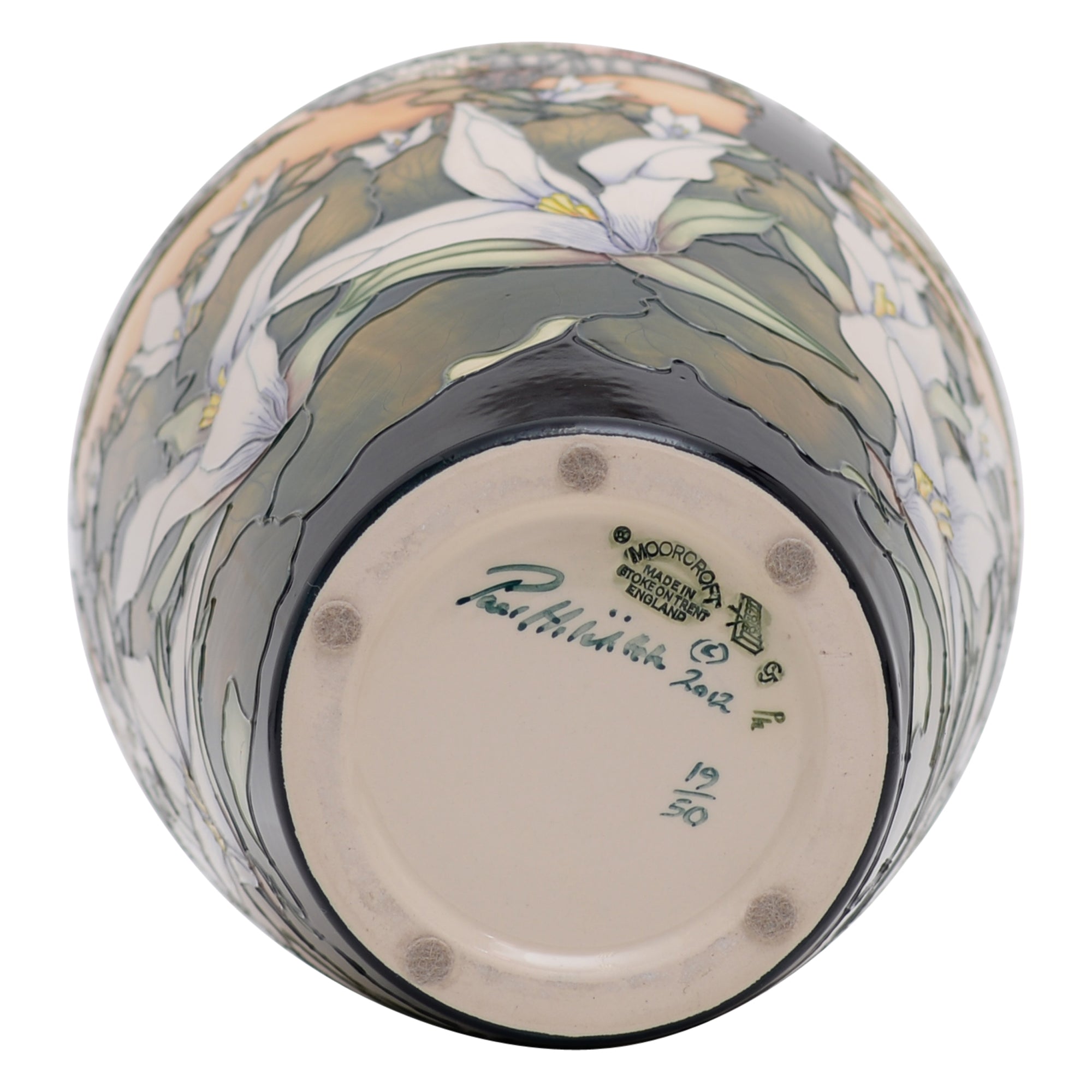 Trinity Flower vase shape 5
