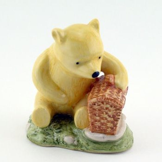 Winnie the Pooh and the Fair Sized Basket