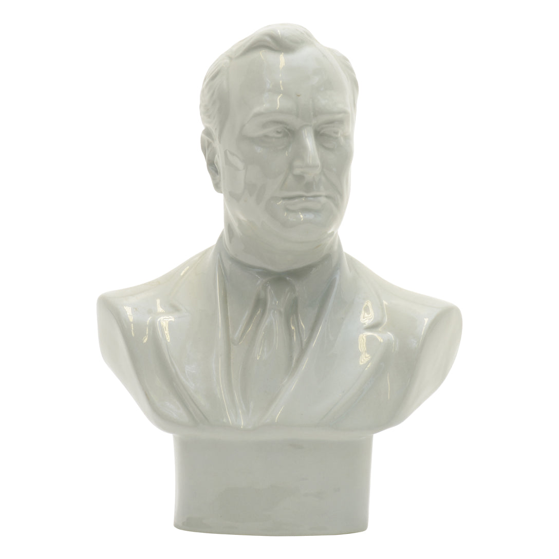 Franklin D. Roosevelt gray bust