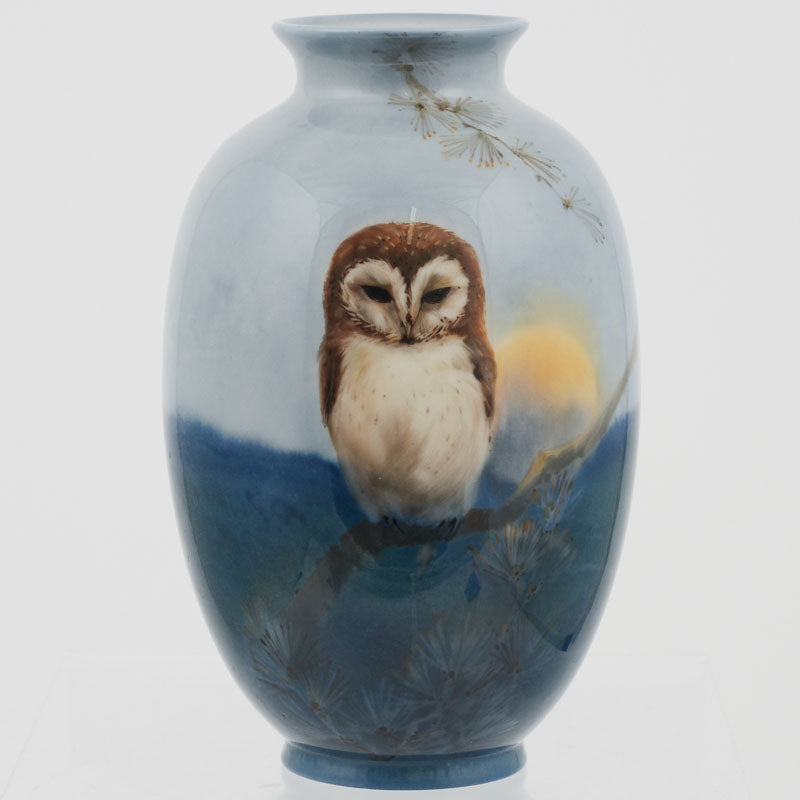Titanian Barn Owl Vase
