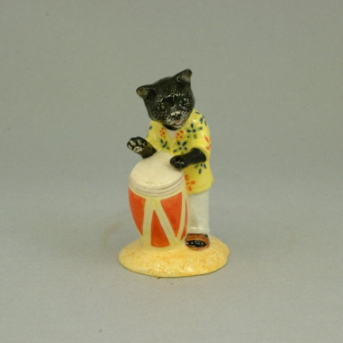 Cc2,cats chorus,black cat,yellow shirt,