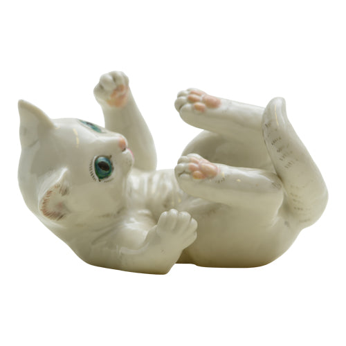 Nymphenberg Ceramic Cat by Luise Terletski Scherf 770/2- c1933