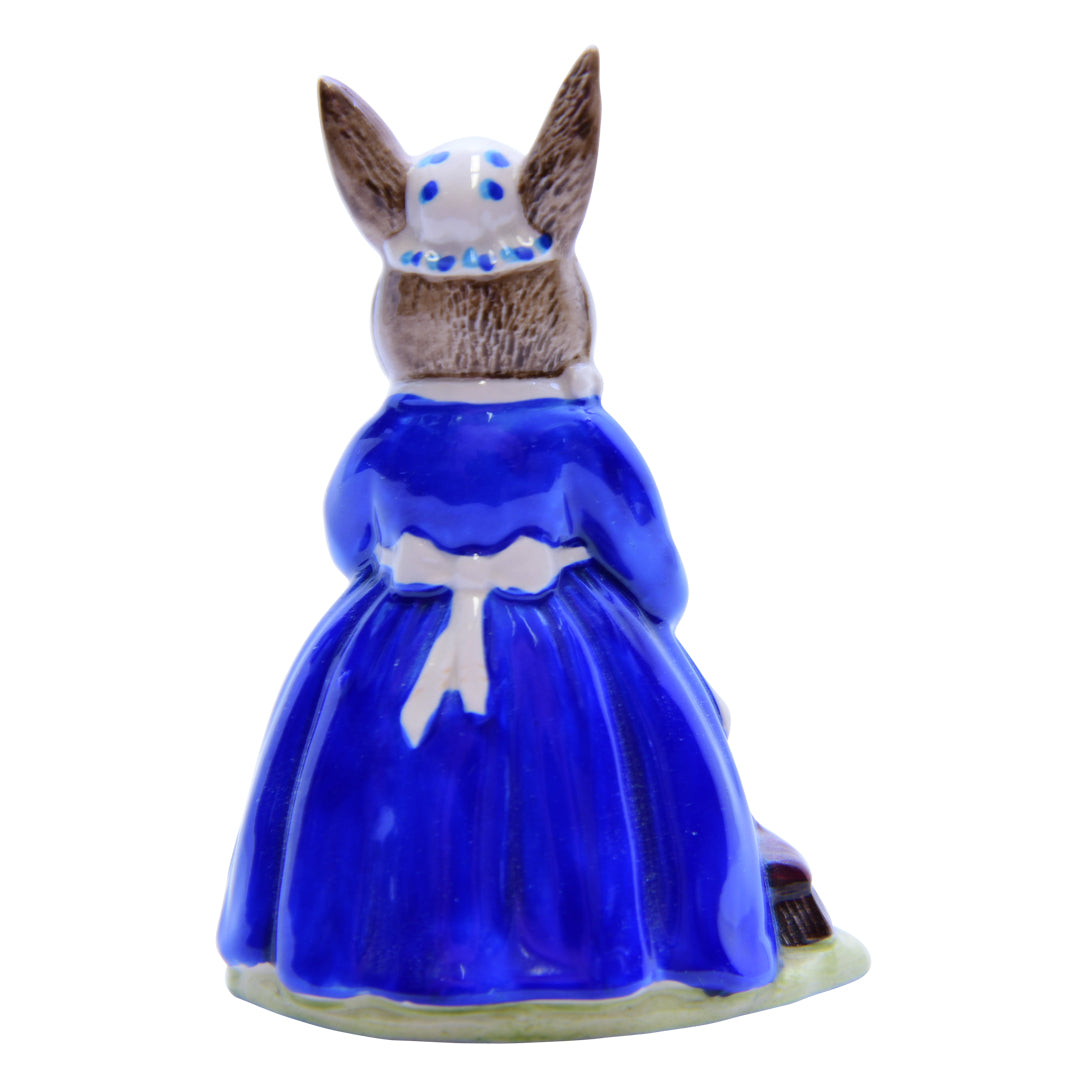 Mrs Bunnykins Clean Sweep DB6