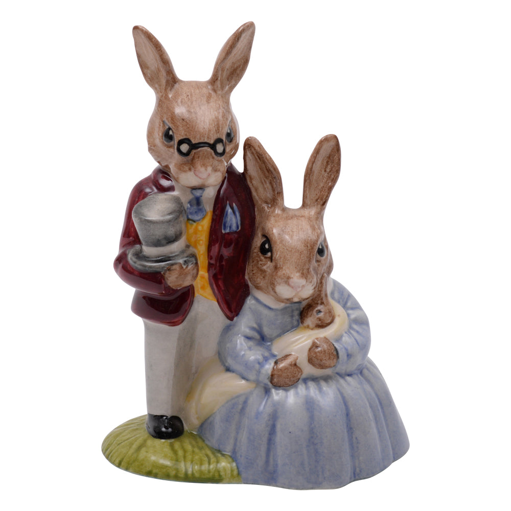 Father, Mother &amp; Victoria Bunnykin DB68