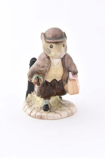 Johnny Town Mouse with Bag