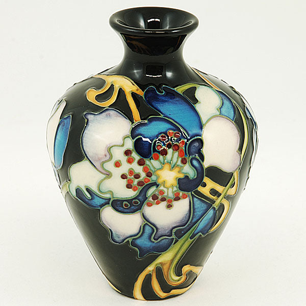 Night Time Serenade vase