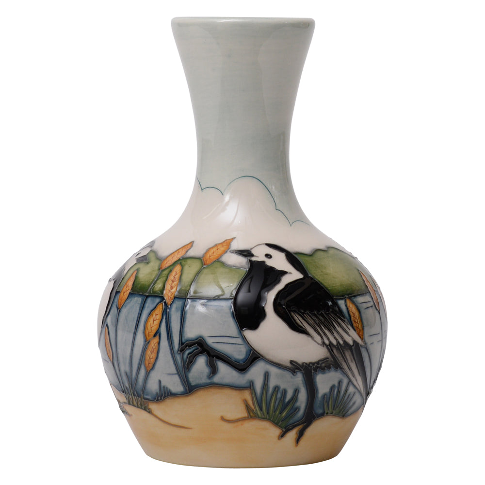Pied Wagtail Vase