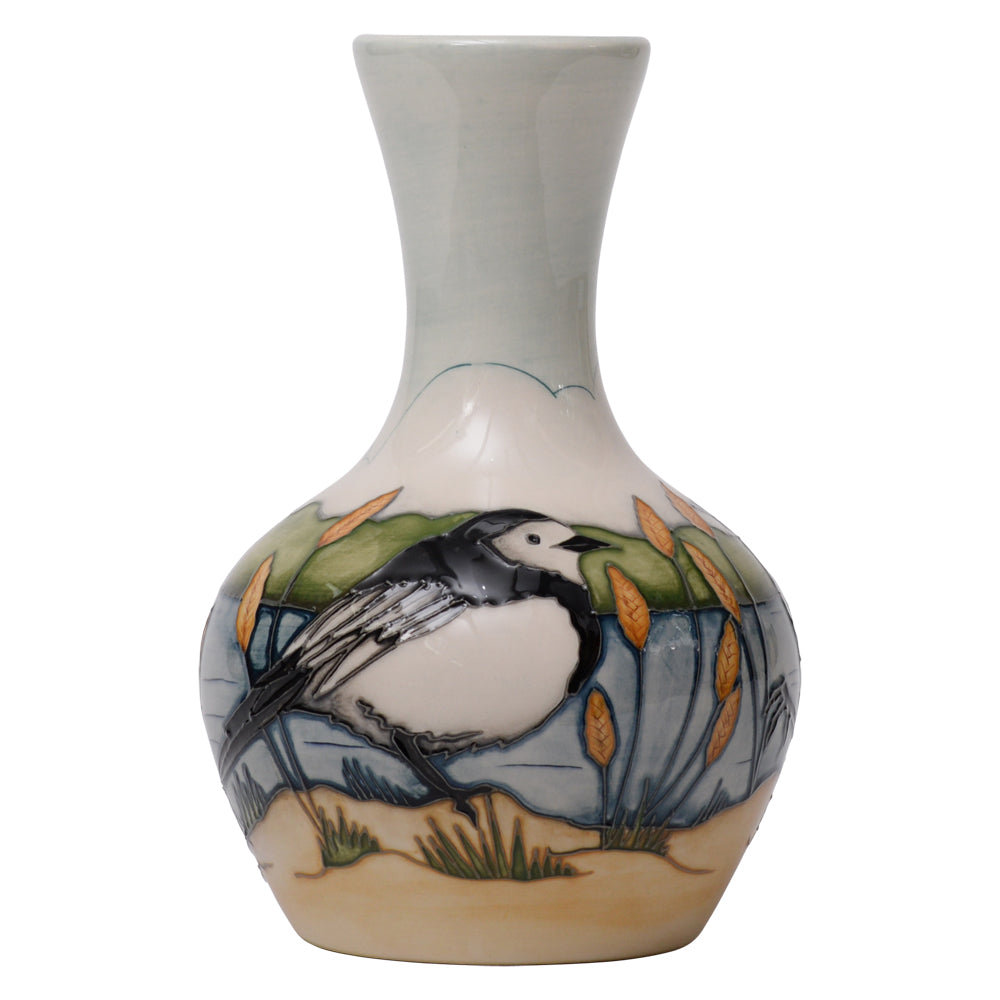Pied Wagtail Vase