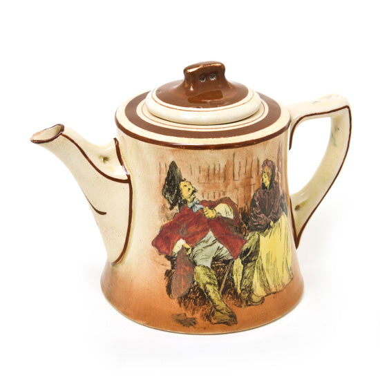 Hunting Teapot (Chip on Spout)