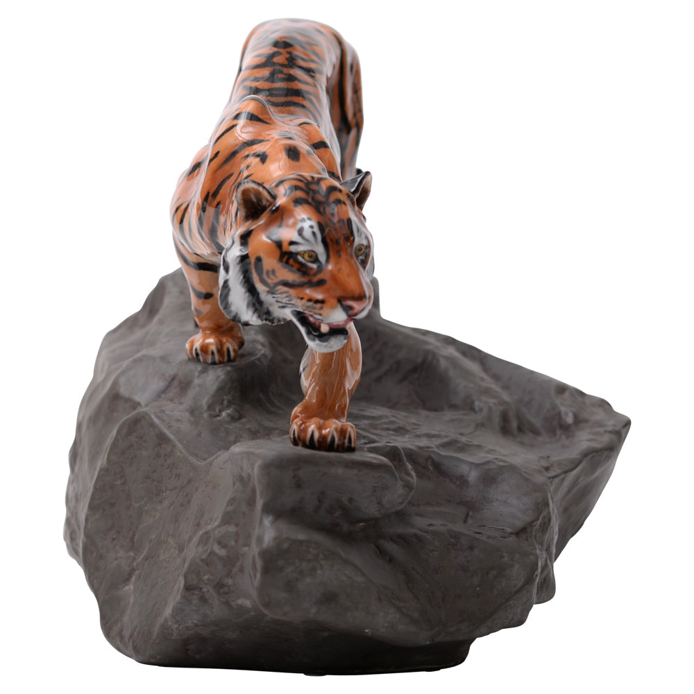 Tiger On Rock HN2639