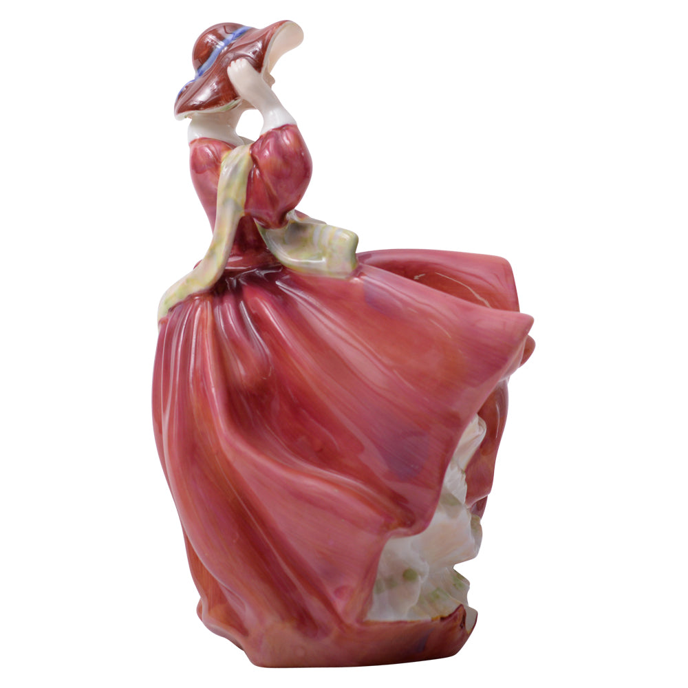 Royal Doulton Figurine Top o' the Hill HN1834 - pascoeandcompany